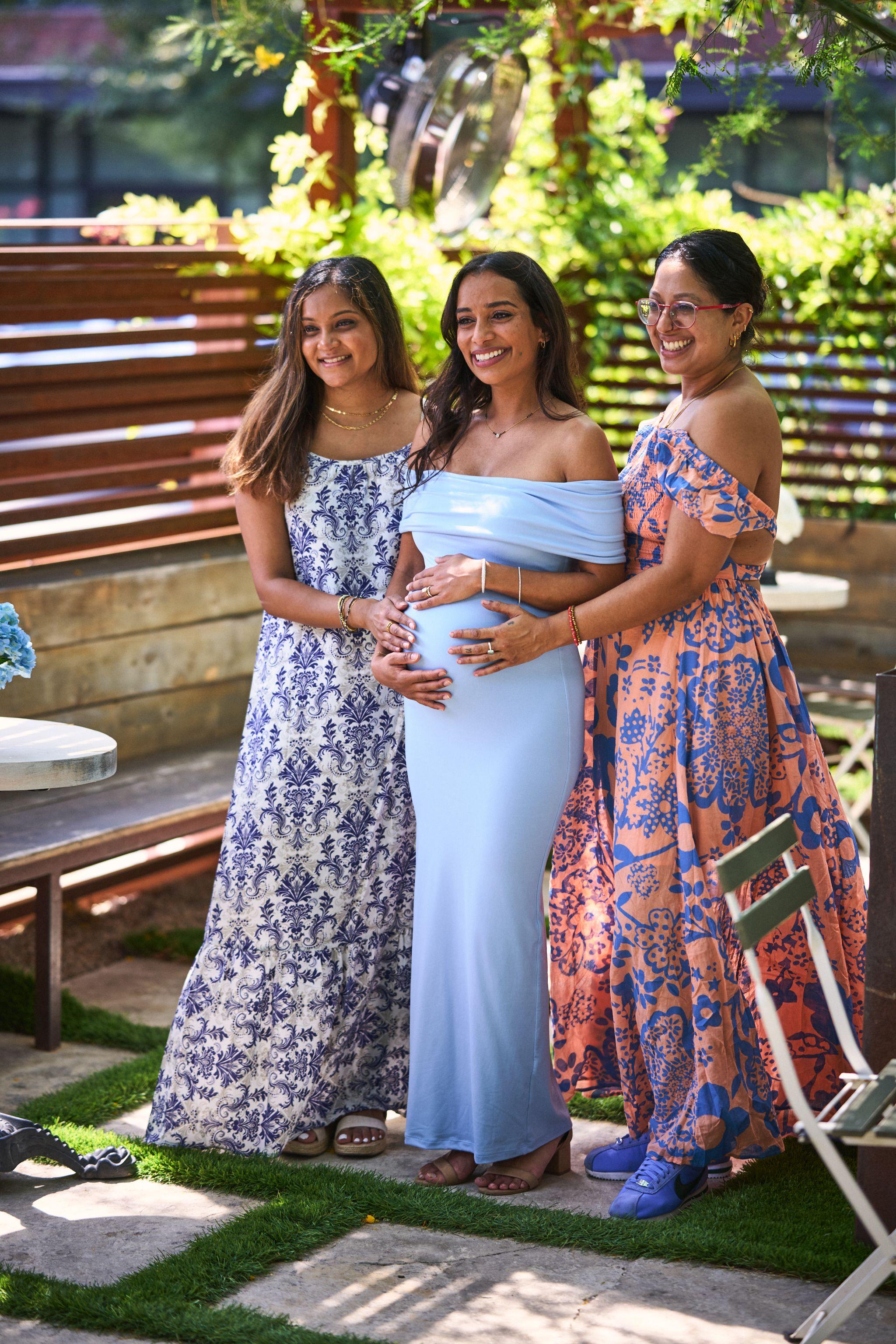 Expectant mother in light blue with friends — Maternity photography, Austin Expectant mother in light blue with friends